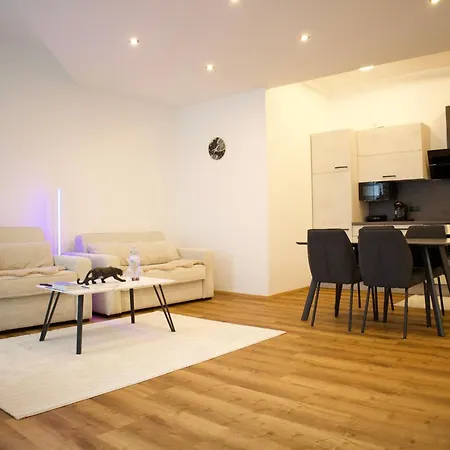 Apartment Dc Lofts I Modernes Loft In Der Stadt Fuer Bis Zu 5 Personen *